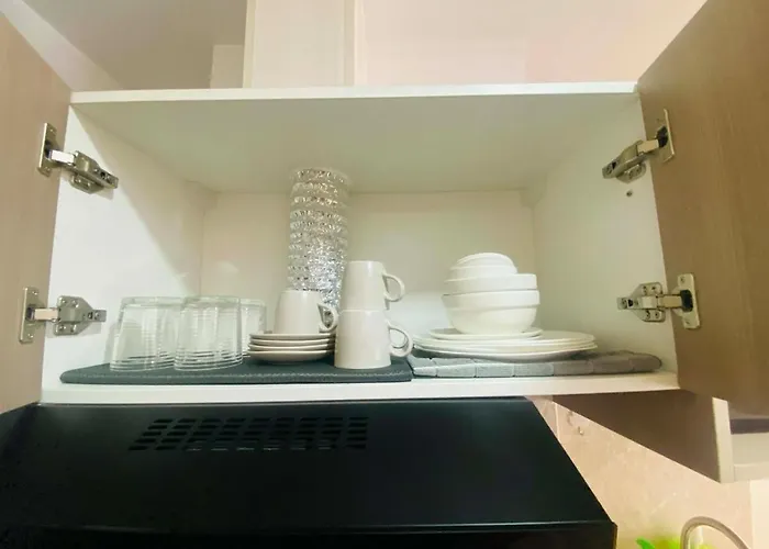 Easy Access Cozy Near Mactan Airport, Work Remotely With Fast Wifi Speed, Spacious, Relaxing アパート マクタン