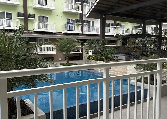 Easy Access Cozy Near Mactan Airport, Work Remotely With Fast Wifi Speed, Spacious, Relaxing アパート マクタン