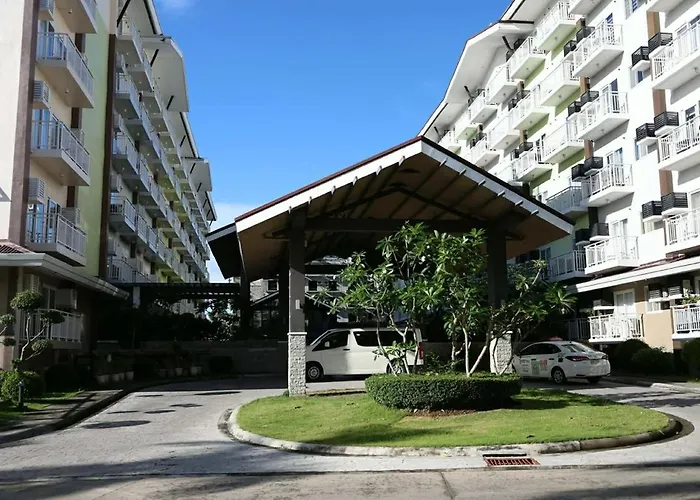 Easy Access Cozy Near Mactan Airport, Work Remotely With Fast Wifi Speed, Spacious, Relaxing 3*