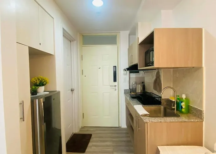 Easy Access Cozy Near Mactan Airport, Work Remotely With Fast Wifi Speed, Spacious, Relaxing マクタン